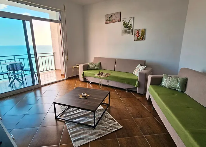 Seaside Escape With Stunning Sea View Apartment Durrës