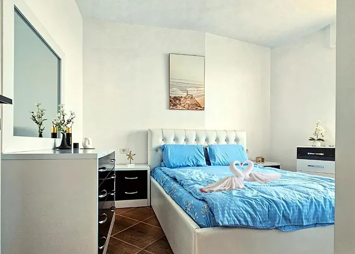 Seaside Escape With Stunning Sea View